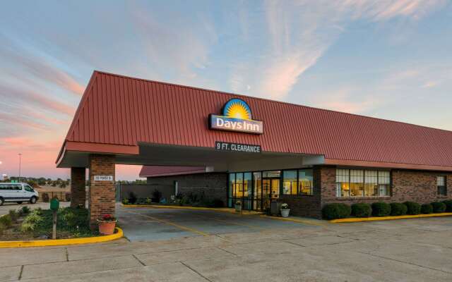 Days Inn by Wyndham Batesville