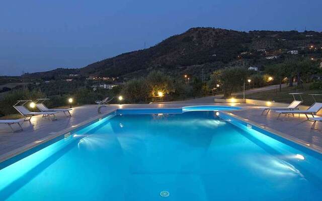 Spacious Holiday Home in Patti With Pool