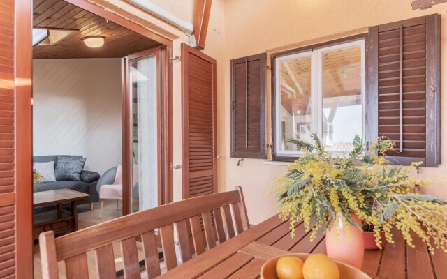 Stunning Home in Fazana With Wifi and 3 Bedrooms