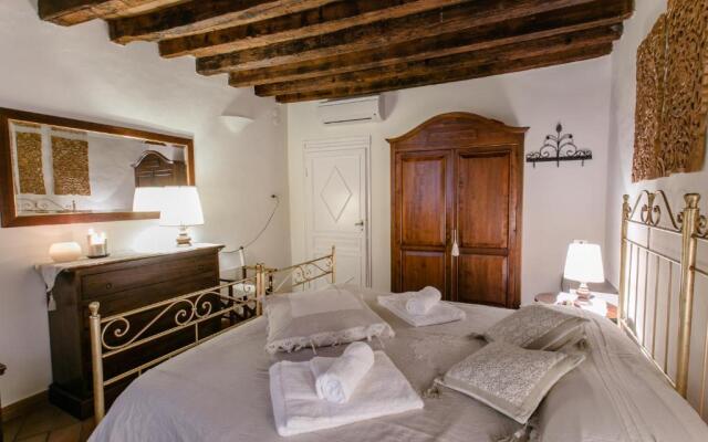 Florence Tower Apartment