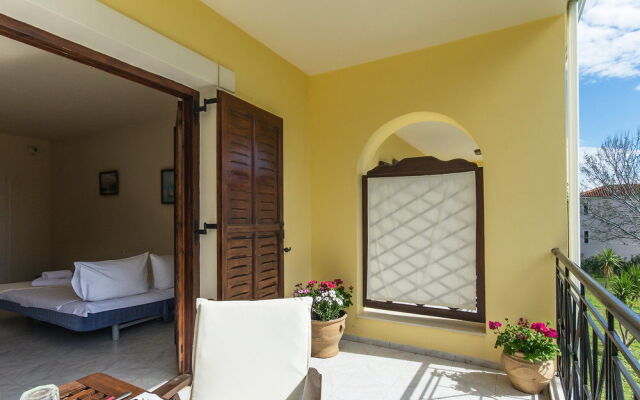 Albouro Seafront Apartments