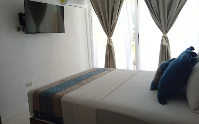 Noah Beach Hotel & Suites