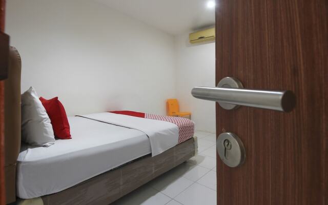 OYO 3872 Wisma Family