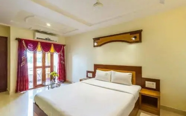 Sri Sarvesha JS Palace