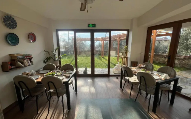 Güre Astyra Pansiyon