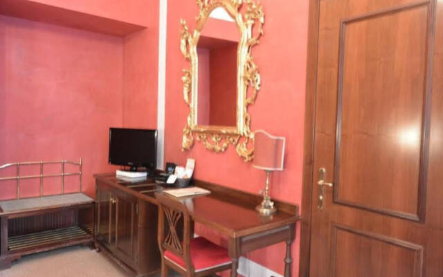 Boutique Apartment San Moise