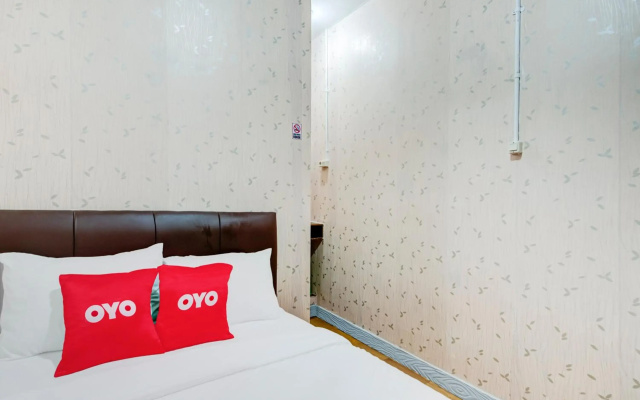 Oyo 3198 Sukomanunggal Inn