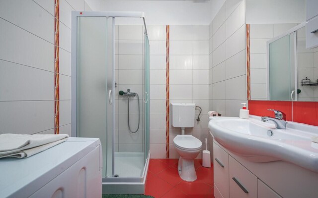 Amazing Home in Labin With Wifi and 2 Bedrooms