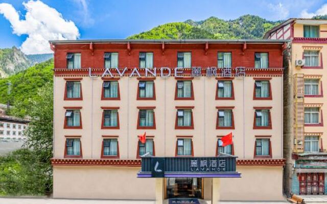 Lavande Hotel (Jiuzhaigou Scenic Area)