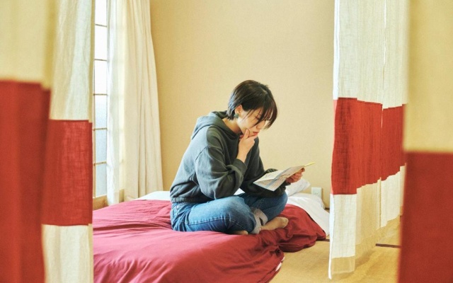 기숙사 내 침대 (여성용 기숙사) 사진 4