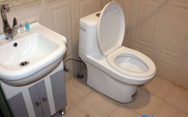 Yunjie Business Hotel