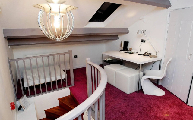 Boutique 25