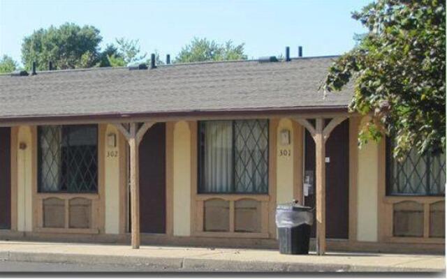 Kensington Inn - Howell