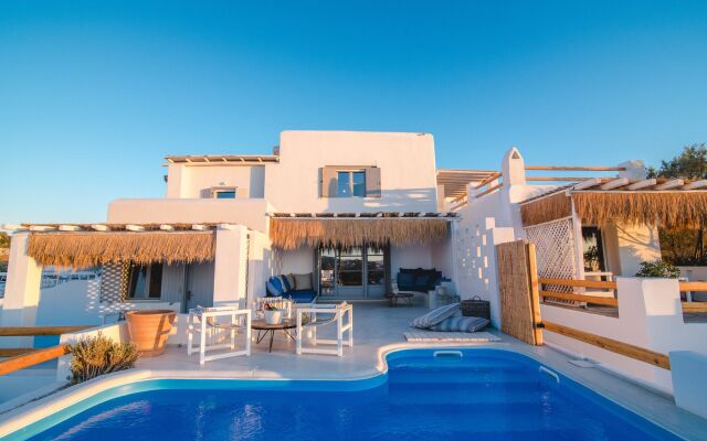 Villa Thea Collection