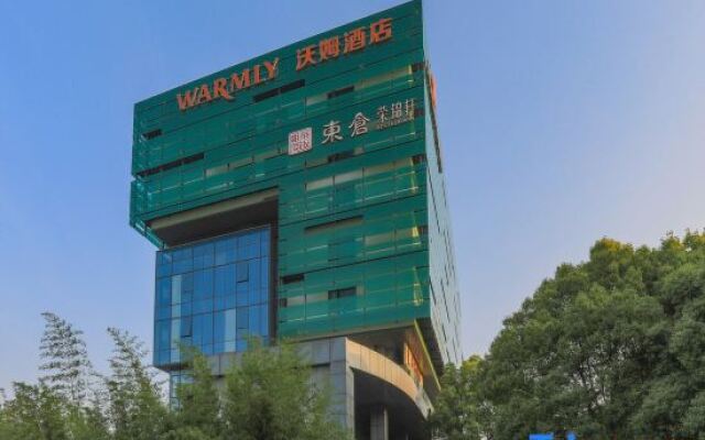 Warmly Hotel