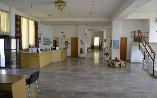 Lymiatis Beach Hotel