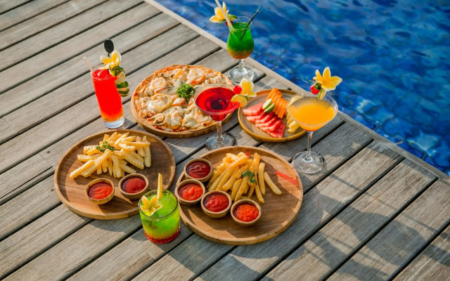 J4 Hotels Legian