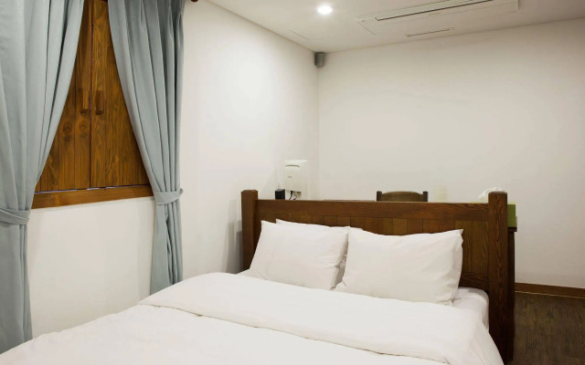Mate Hotel Seoul