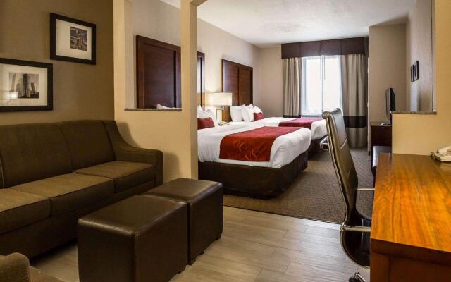 Comfort Suites Stafford Near Sugarland