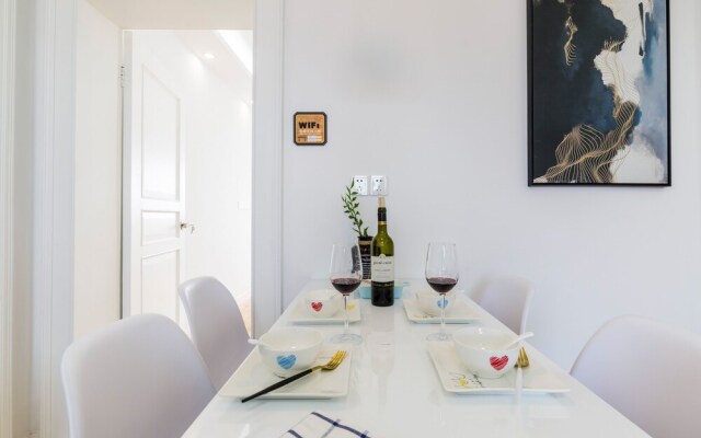 Lazy Apartment - Zhaojiabang Road