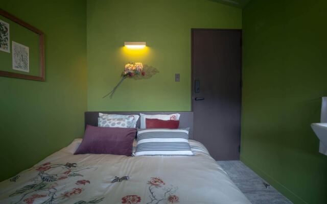 Hotel Trim