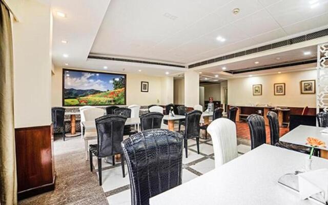 FabHotel BMK Grand