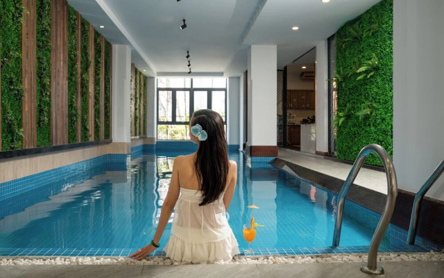 ELC Da Nang Hotel