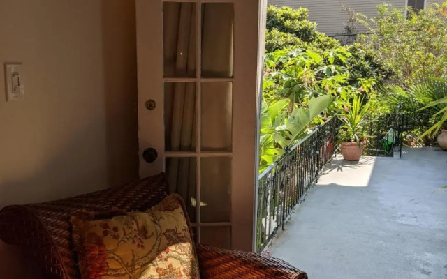 The Esplanade Guesthouse Mansion