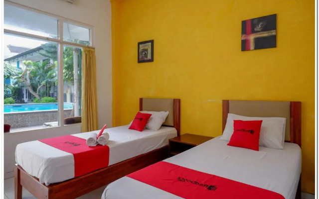 Putra Jaya Hotel by RedDoorz