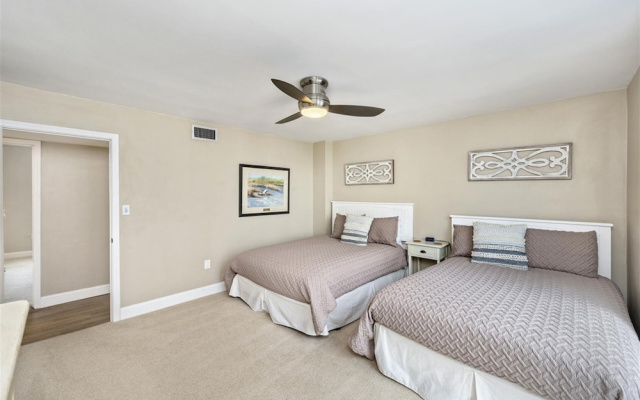 Shoreline Towers 2071 3 Bedroom Condo