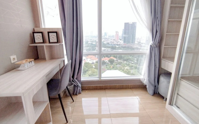 Spacious 2Br With Extra Room At Grand Sungkono Lagoon Apartment