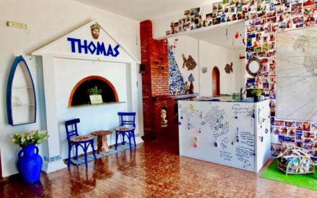 Thomas Art Hotel