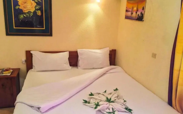 Golden Europe Hotel