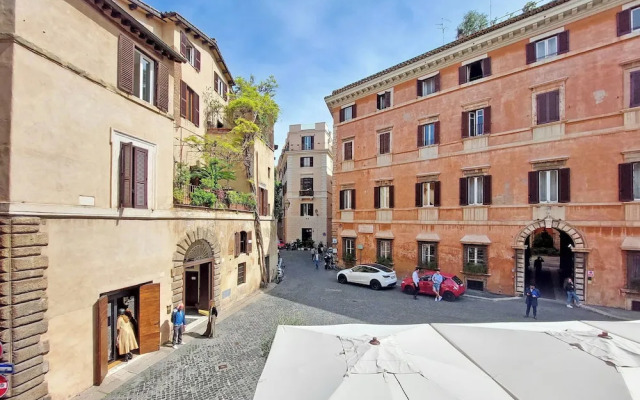 YCH-Luxury home near Piazza Venezia