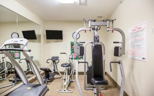 Comfort Inn Walcott near Davenport