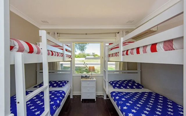 Willmott Beach House