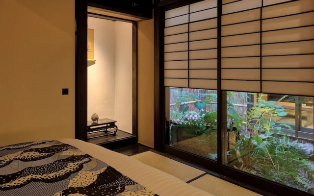 Tsumugi Nishinotoinhanayacho