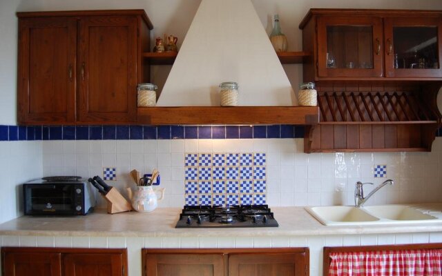 Linearis Holiday House