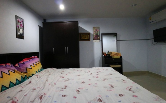 9G Room