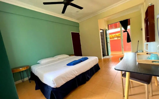 Papaya Resort – Guest Rooms – Tioman Island