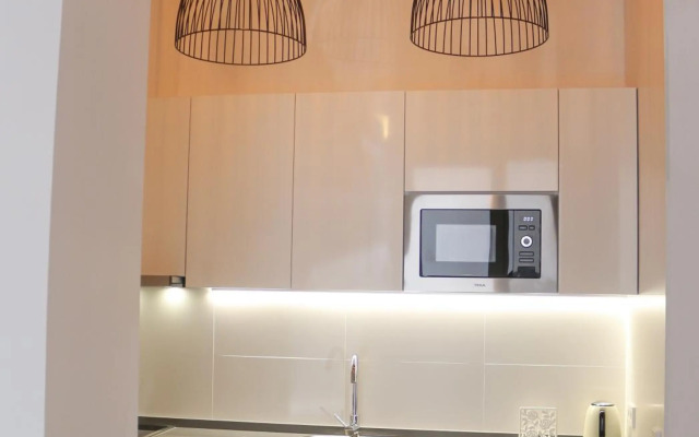 Balustrada Apartments