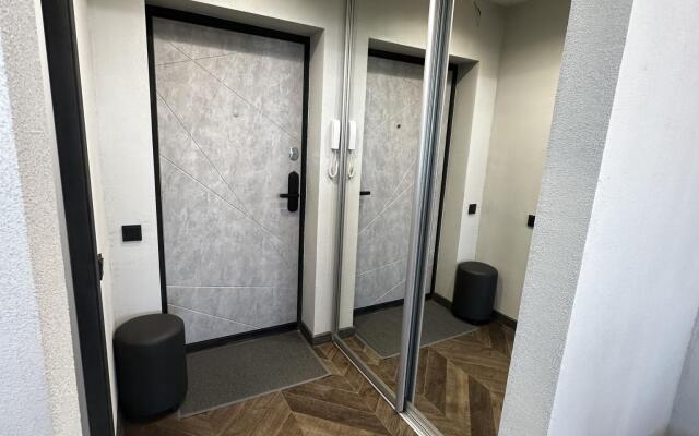 Апартаменты на улице Конституции 5/1