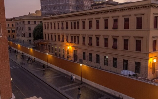 Domus Porta Angelica