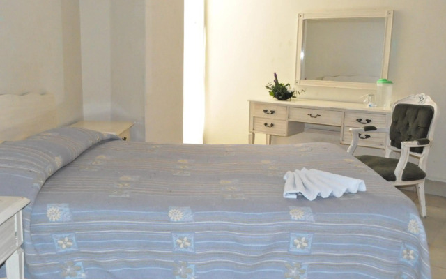 Hotel Metropolitan I