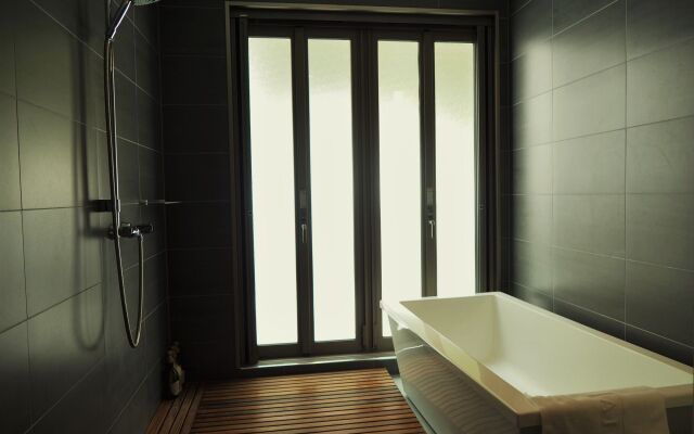 Phoenix Chalets