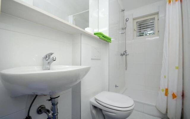 Apartments Jadro - 250m from beach