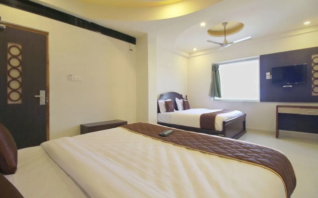 OYO 11489 PKN Classic Regency