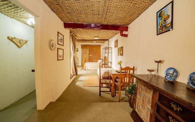 Ferraria Guest House