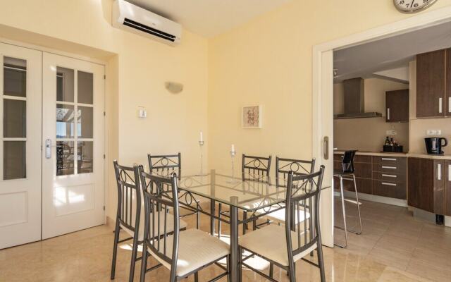 Unbeatable Penthouse in Fuengirola Hills