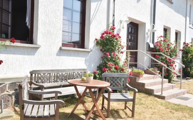 Smart Apartment in Wendelstorf near Sea Beach